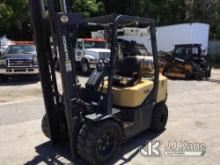 (Ocala, FL) 2000 Daewoo G30E Solid Tired Forklift Runs & Moves) (Jump to Start