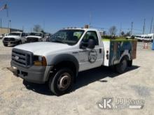 (Villa Rica, GA) 2007 Ford F450 Service Truck Runs & Moves) (Body Damage