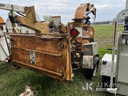 (Wakefield, VA) 2002 Bandit Industries 250XP Chipper (12in Disc), trailer mtd No Title) (Starts, Wil