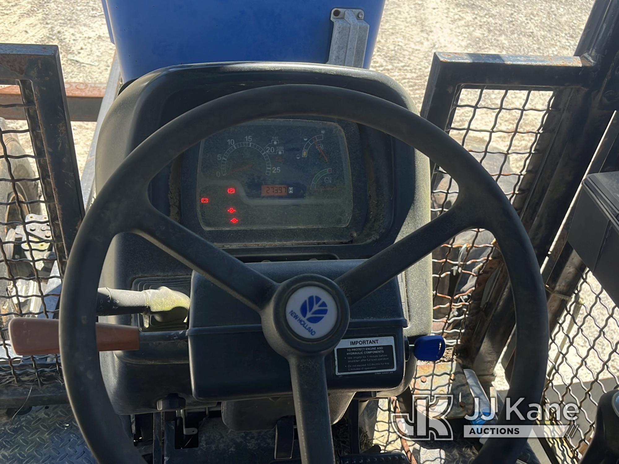 (Charlotte, NC) 2013 New Holland TS6.120 MFWD Utility Tractor Not Running, Condition Unknown)(Seller