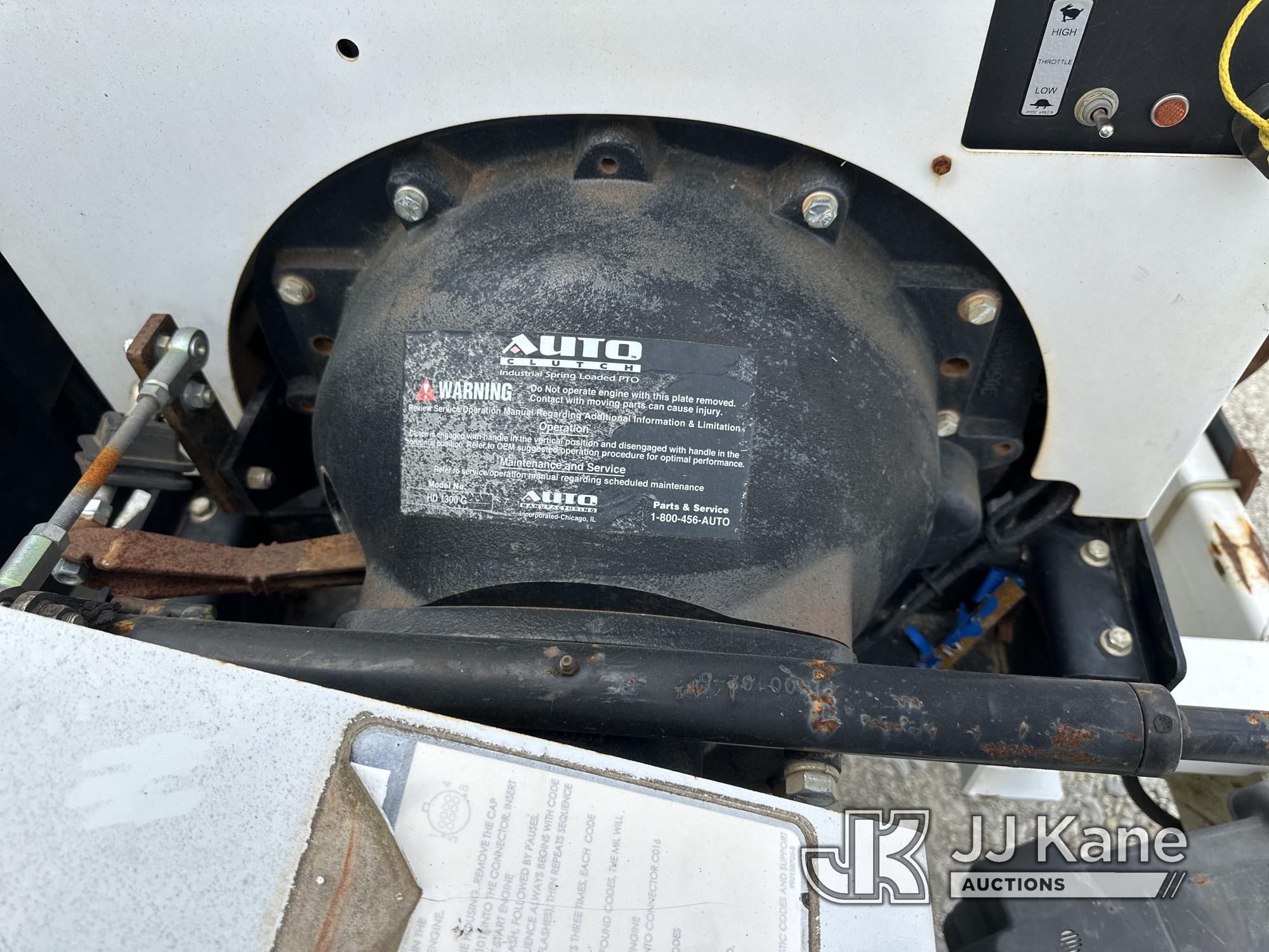 (Villa Rica, GA) 2018 Altec Environmental Products DC1317 Chipper (13in Disc), trailer mtd No Title)