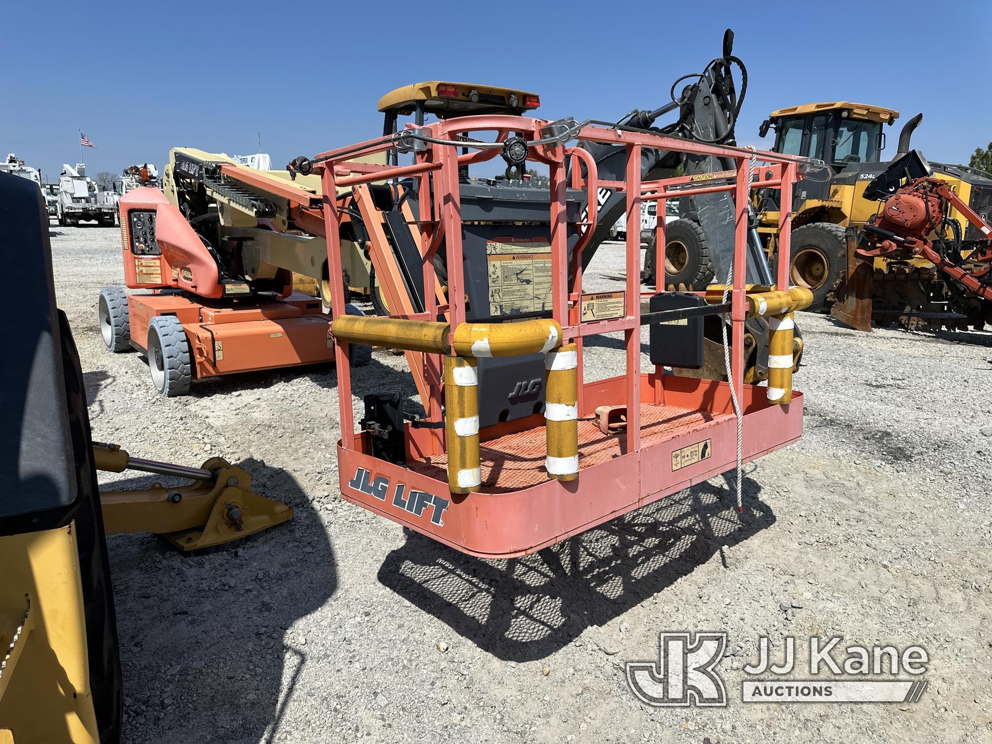 (Villa Rica, GA) 2013 JLG E450AJ Self-Propelled Articulating & Telescopic Manlift, (GA Power Unit) N