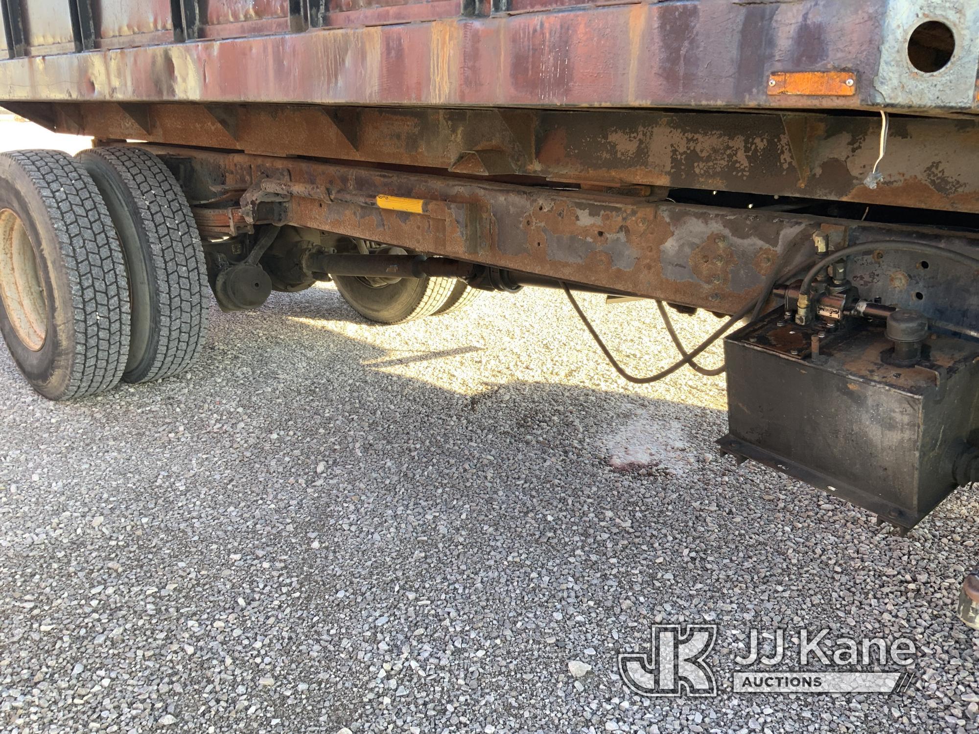 (Verona, KY) 1999 Chevrolet C7500 Dump Truck Runs, Moves & Operates) (Minor Hyd. Leak At Dump Cylind