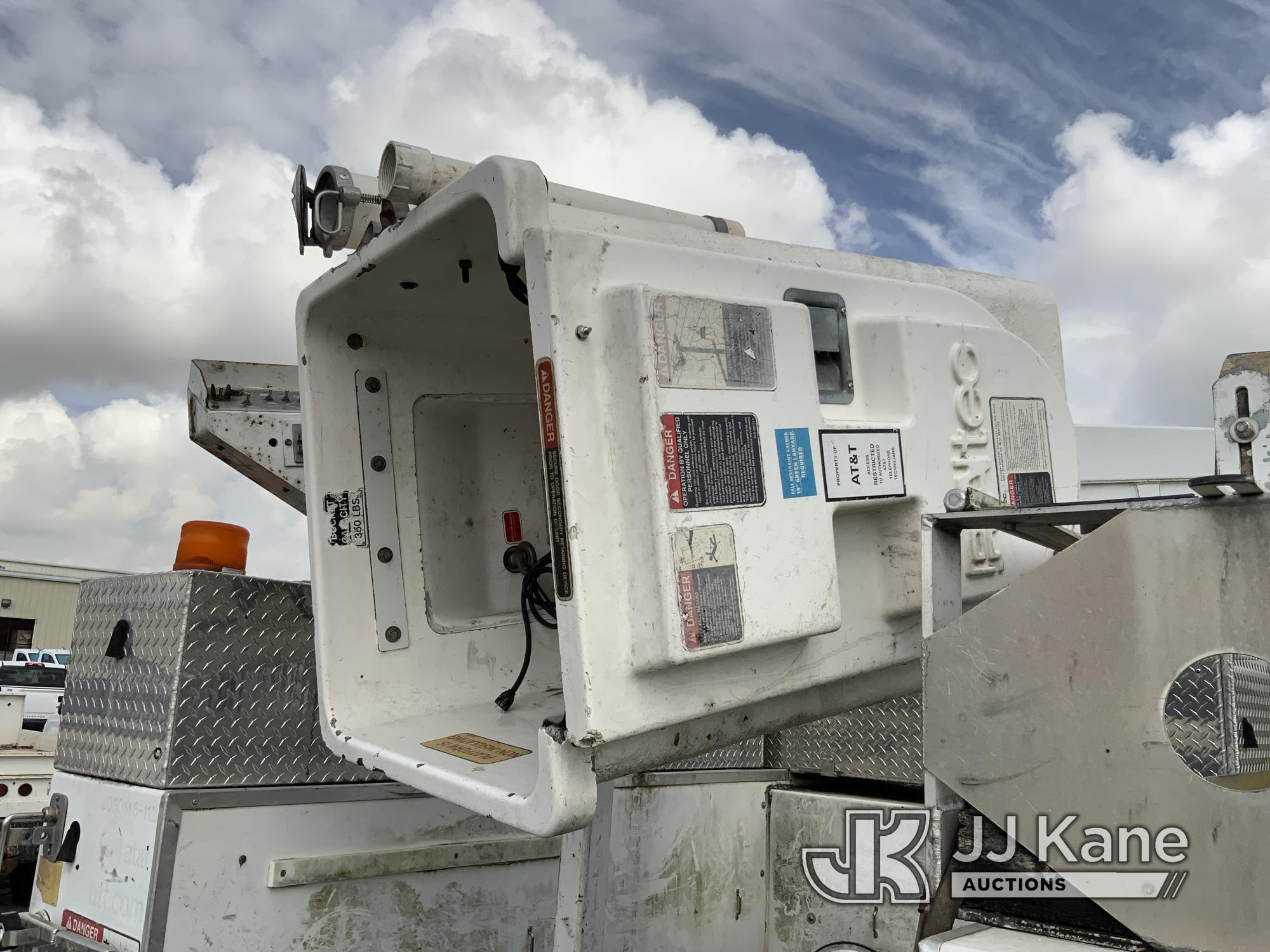 (Westlake, FL) Altec AT200-A, Telescopic Non-Insulated Bucket Truck mounted behind cab on 2012 Ford