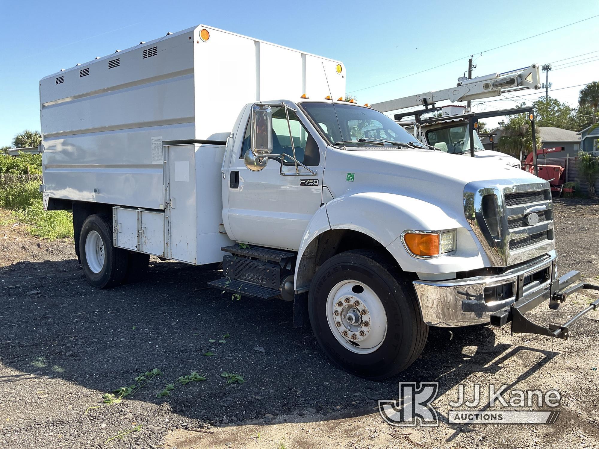 (Tampa, FL) 2012 Ford F750 Chipper Dump Truck Runs & Moves) ( PTO Will Not Engage, Condition Unknown