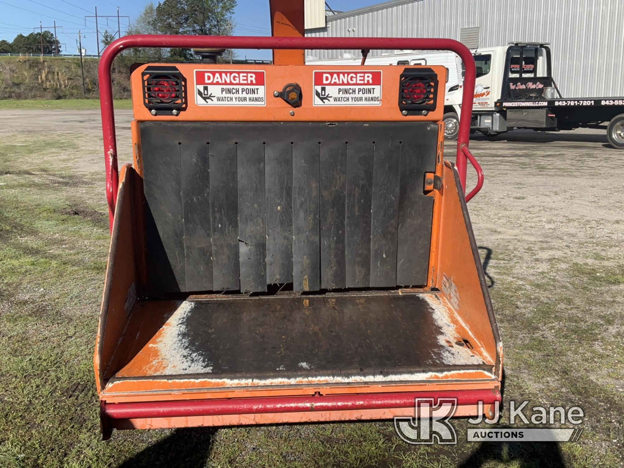 (Florence, SC) 2013 Vermeer BC1000XL Chipper (12in Drum), trailer mtd Not Running, Condition Unknown