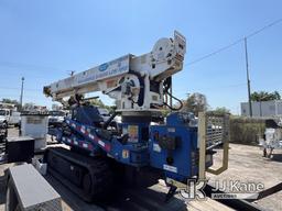 (Tampa, FL) Skylift MDS6000LP, Back Yard Digger Derrick mounted on 2000 SkyLift Crawler Back Yard Ca