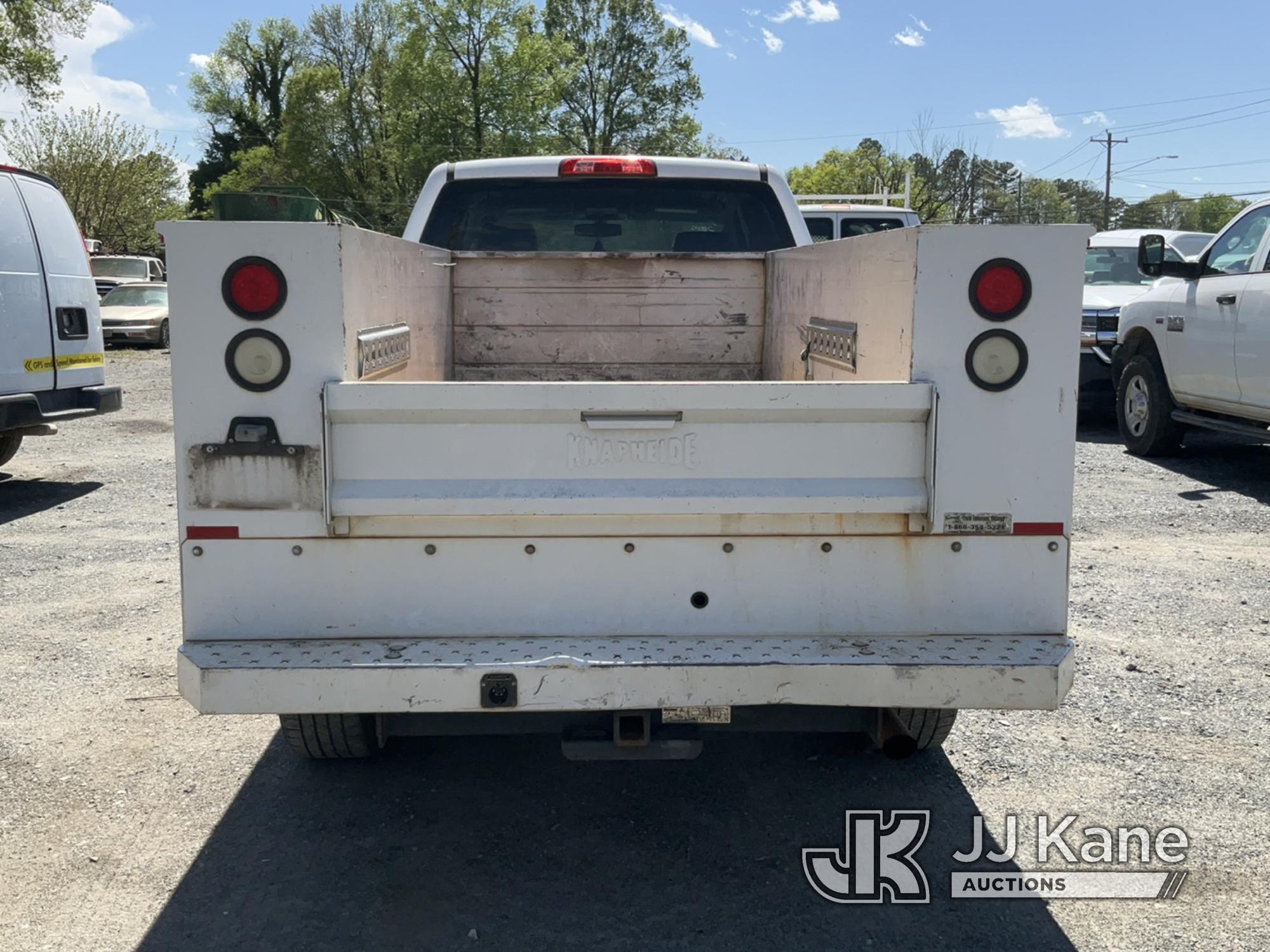 (Charlotte, NC) 2015 Chevrolet Silverado 2500HD Crew-Cab Service Truck Runs & Moves)(Paint & Body Da