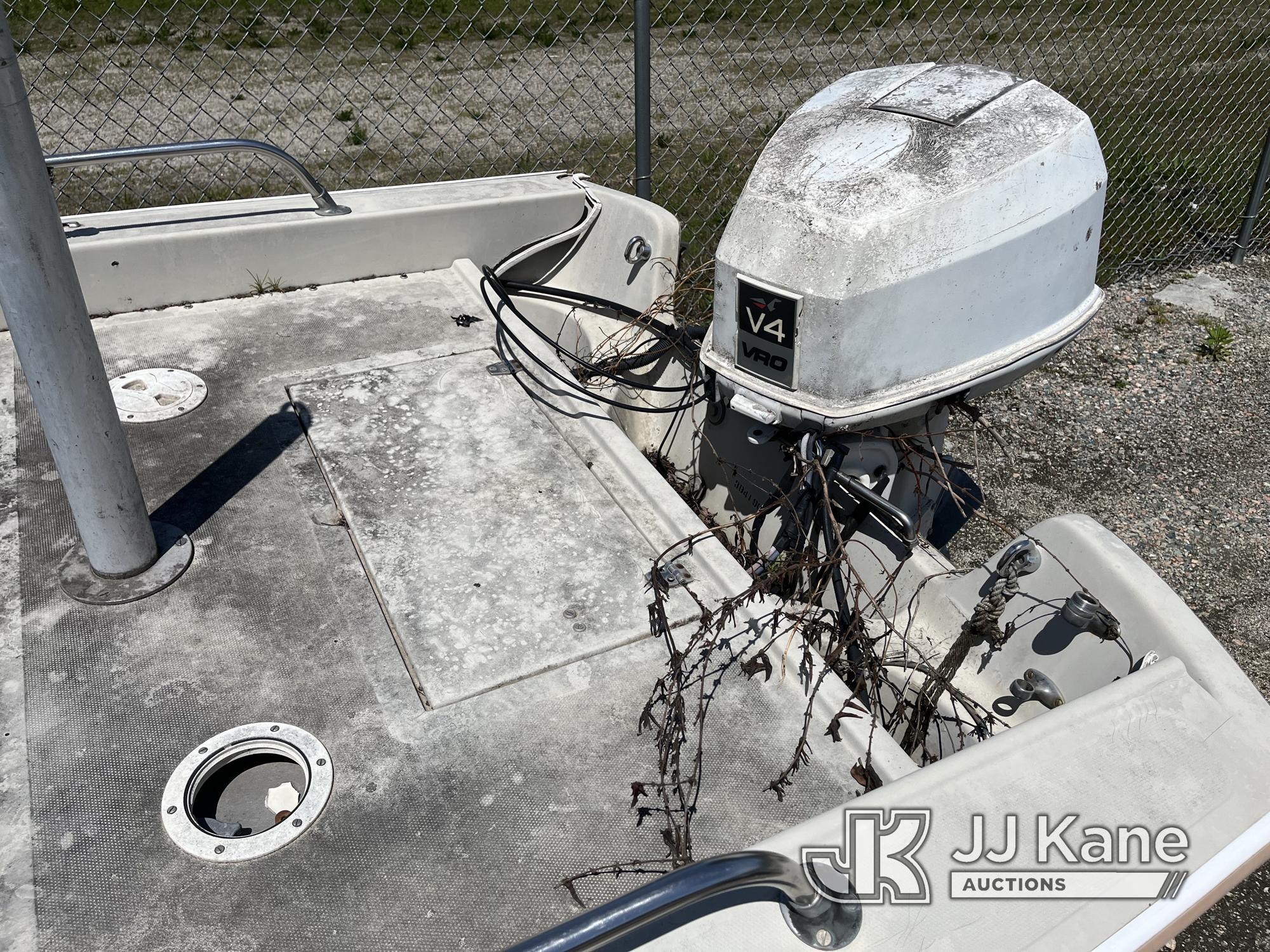 (Chester, VA) 1979 Boston Whaler 17ft Boat No Title) (PARTS ONLY