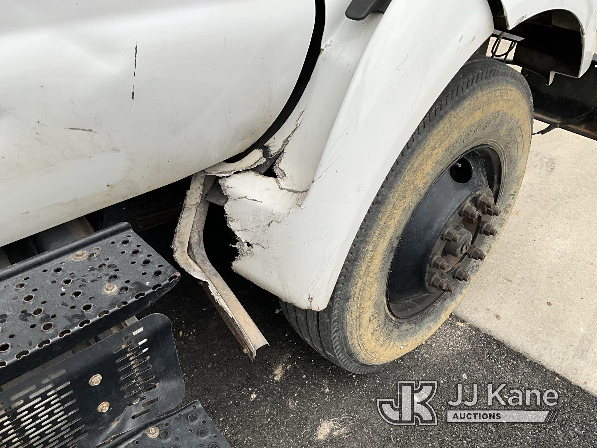 (Elizabethtown, KY) Altec LR756, Over-Center Bucket Truck mounted behind cab on 2015 Ford F750 Chipp