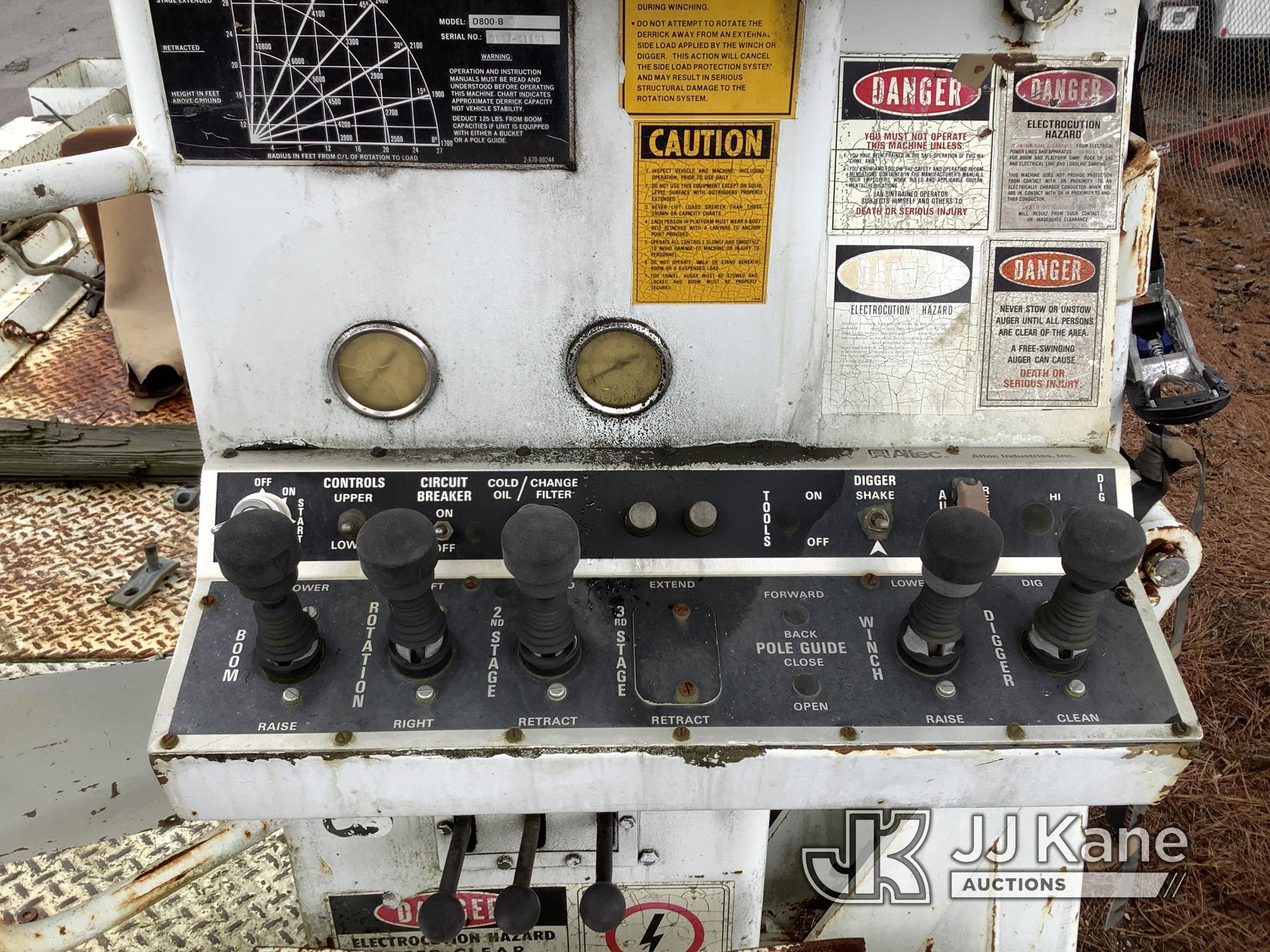 (Graysville, AL) Altec D800-BC, Digger Derrick rear mounted on 1986 Chevrolet C70 Flatbed/Utility Tr