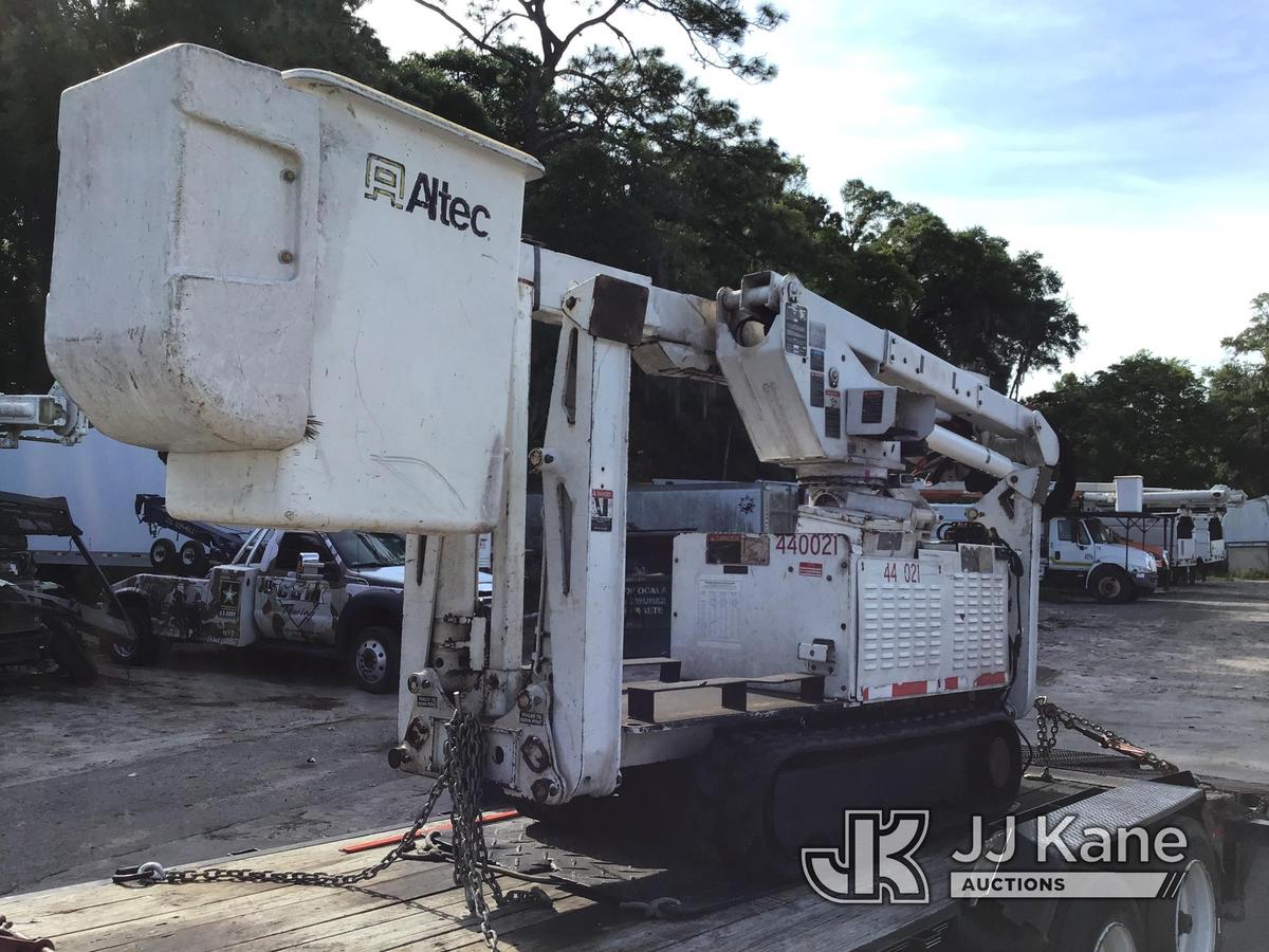 (Ocala, FL) Altec AT37GW Runs, Has Remote & Keys) (Does not Move or Operate, Condition Unknown