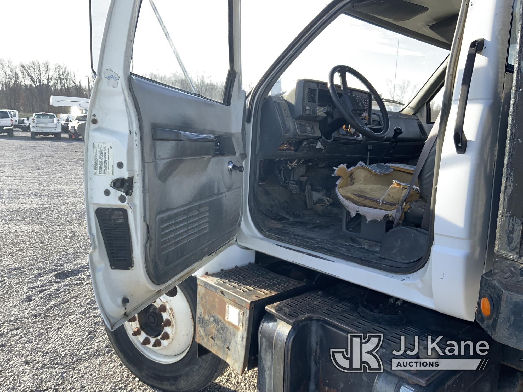 (Verona, KY) 1999 Chevrolet C7500 Dump Truck Runs, Moves & Operates) (Minor Hyd. Leak At Dump Cylind