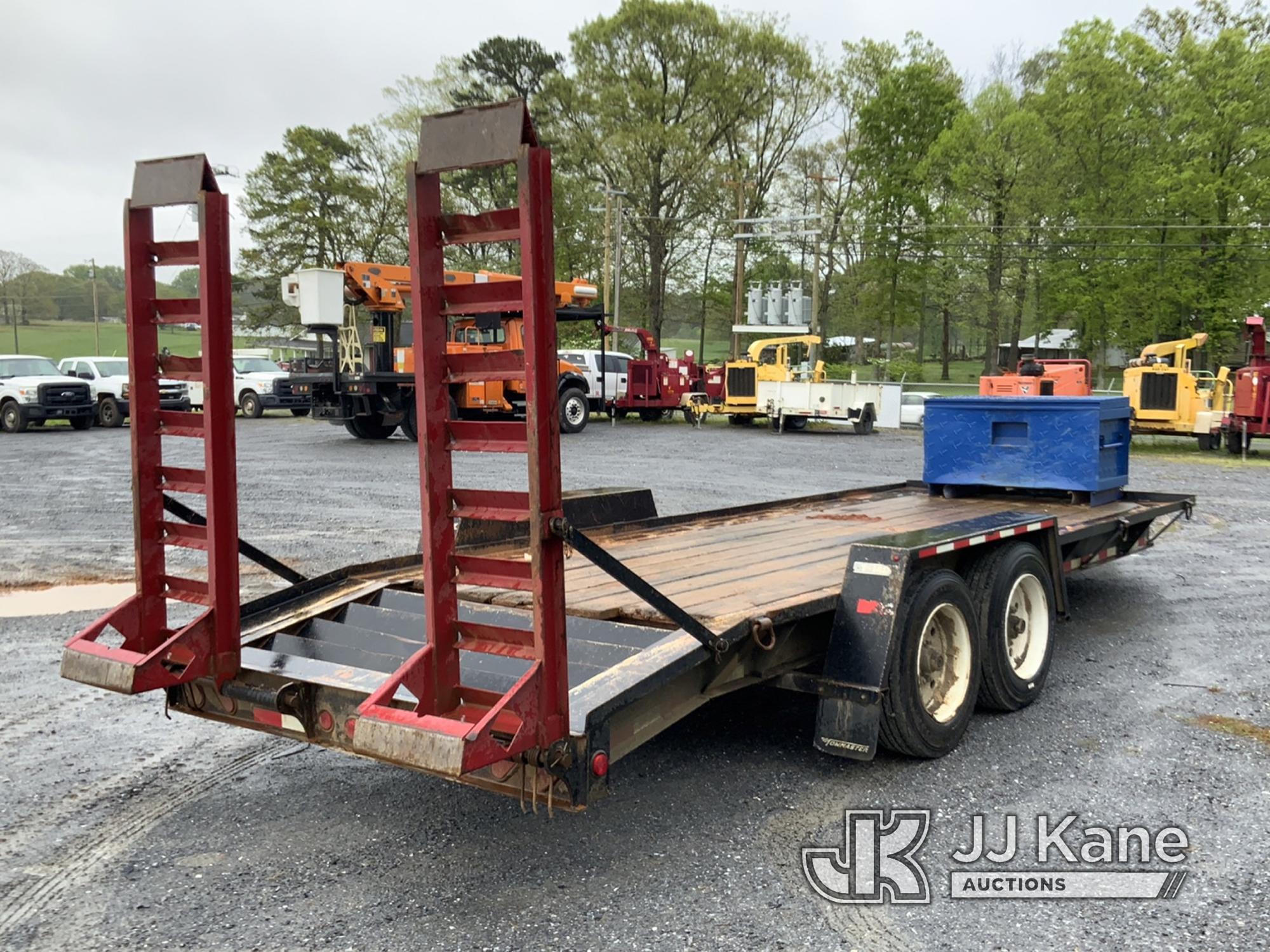 (Shelby, NC) 2017 Towmaster T14D T/A Tagalong Equipment Trailer Axle Issues