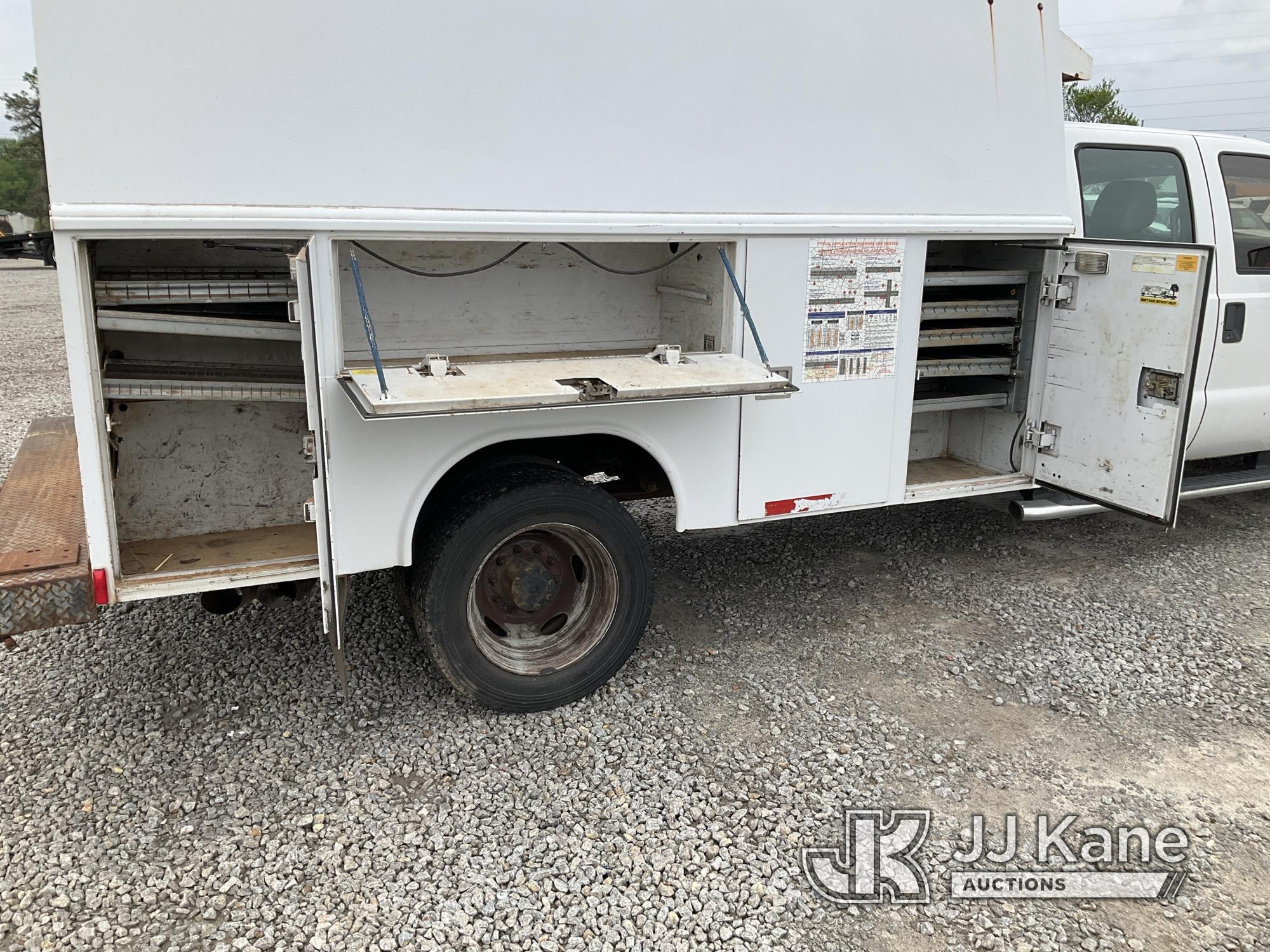 (Villa Rica, GA) 2013 Ford F550 Enclosed High-Top Service Truck Runs & Moves)( Check Engine Light On