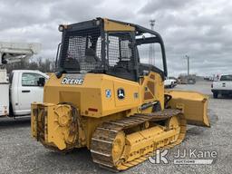 (Verona, KY) 2018 John Deere 650K Crawler Tractor Runs, Moves & Operates) (Seller Notes: Rear Winch