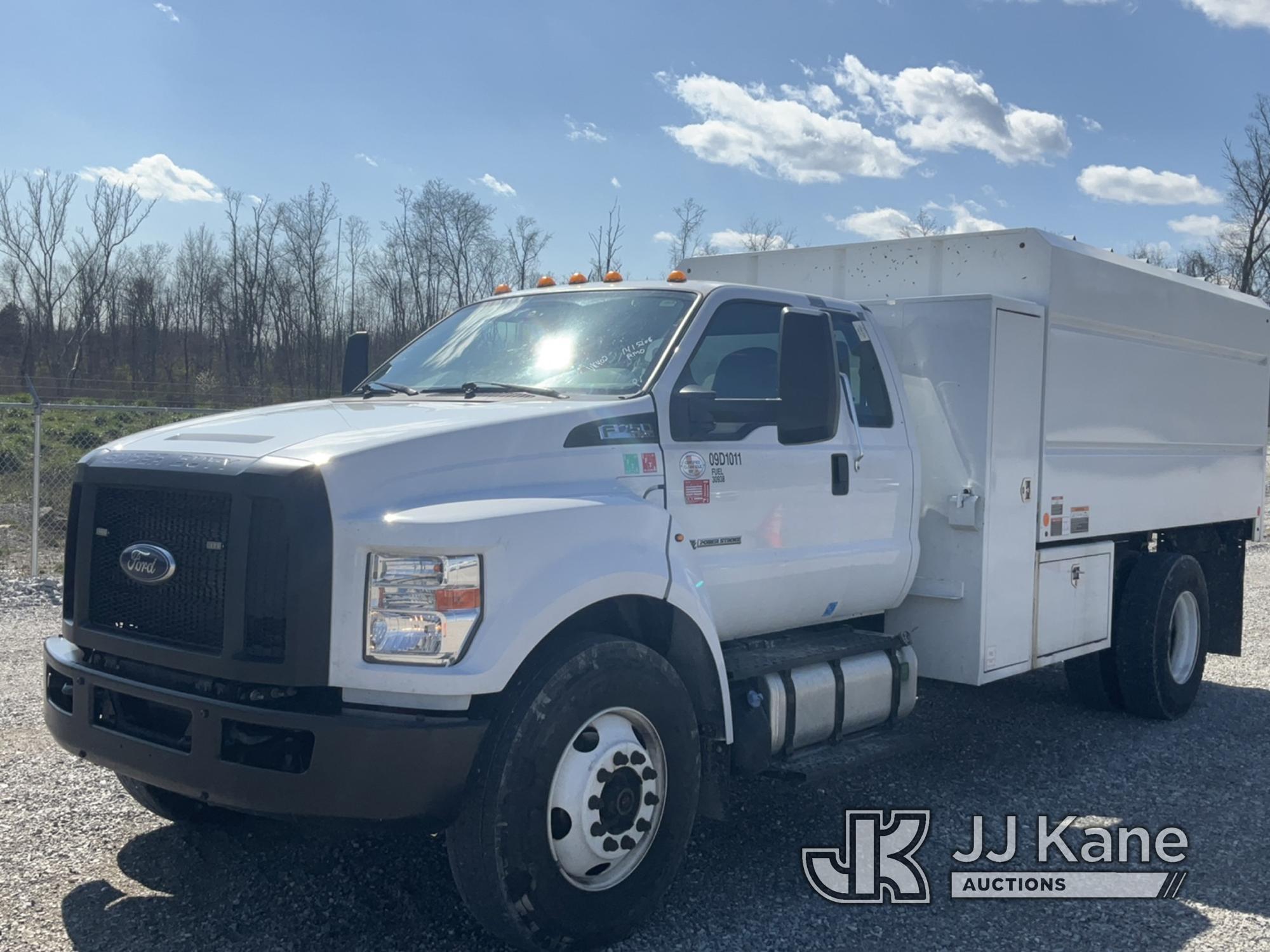 (Verona, KY) 2021 Ford F750 Extended-Cab Chipper Dump Truck Runs, Moves & Operates