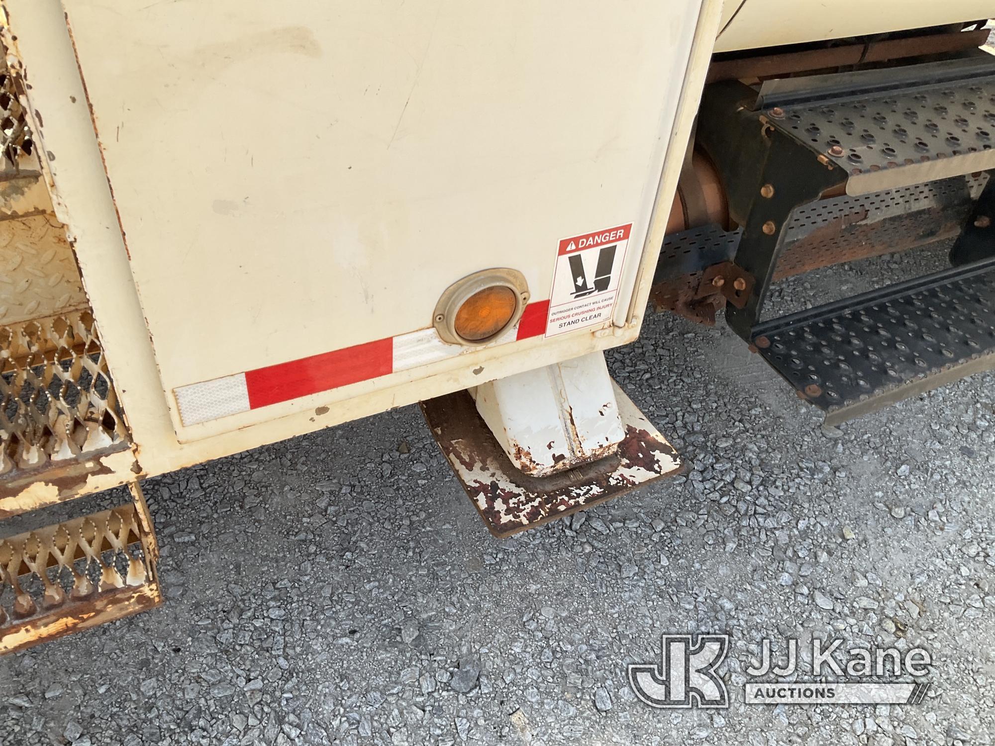 (Villa Rica, GA) Terex 4045, Digger Derrick rear mounted on 2009 Ford F-750 Utility Truck Runs & Mov