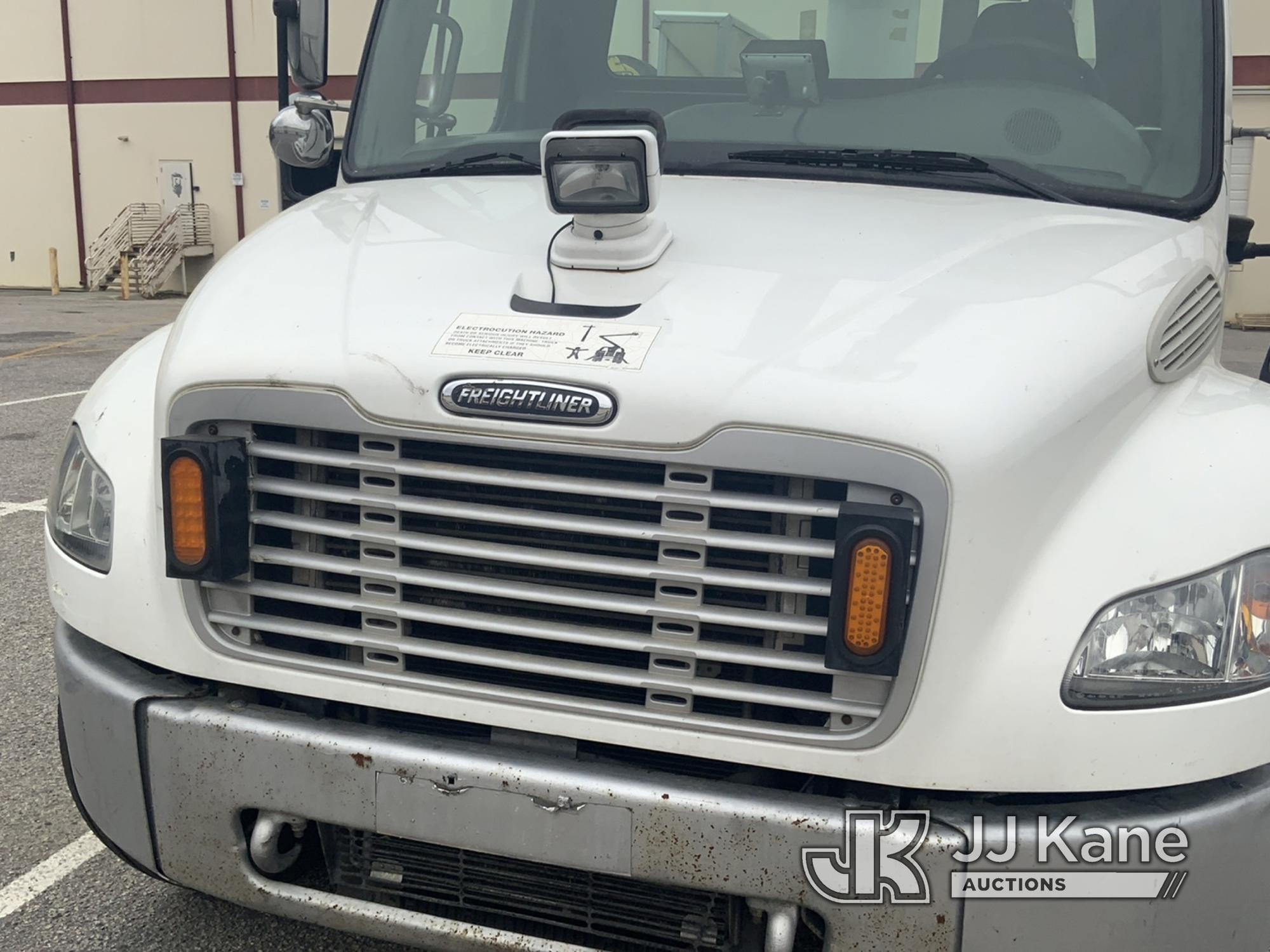 (Myrtle Beach, SC) Altec TA41-MH, Articulating & Telescopic Material Handling Bucket Truck mounted b