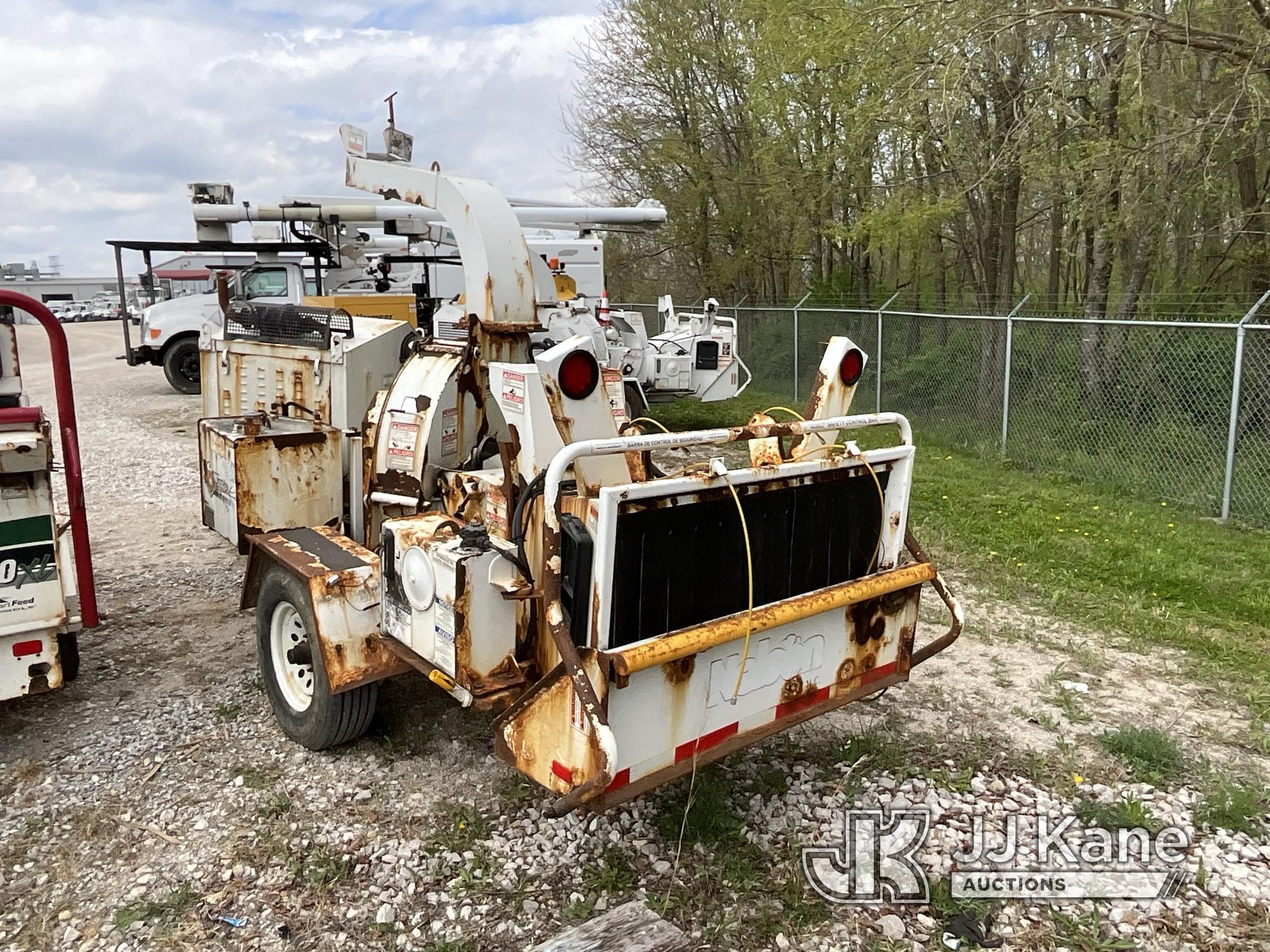 (Elizabethtown, KY) 2016 Morbark M12D Chipper (12in Disc), trailer mtd No Title) (Not Running, Engin