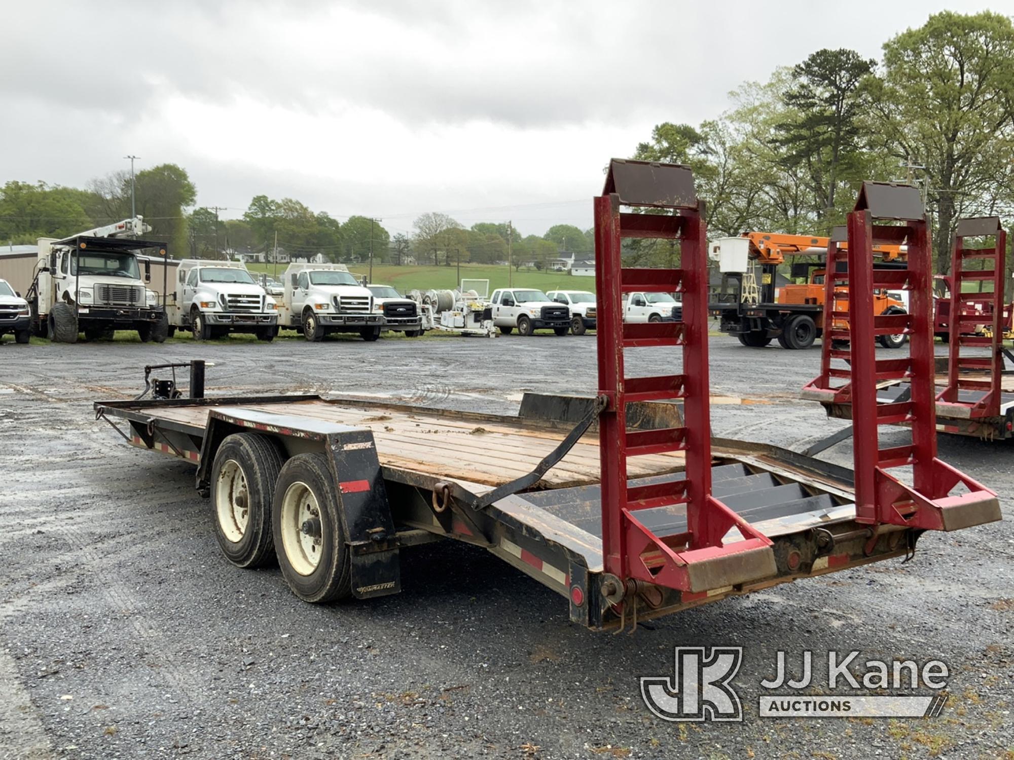 (Shelby, NC) 2019 Towmaster T16D T/A Tagalong Equipment Trailer Needs Axle