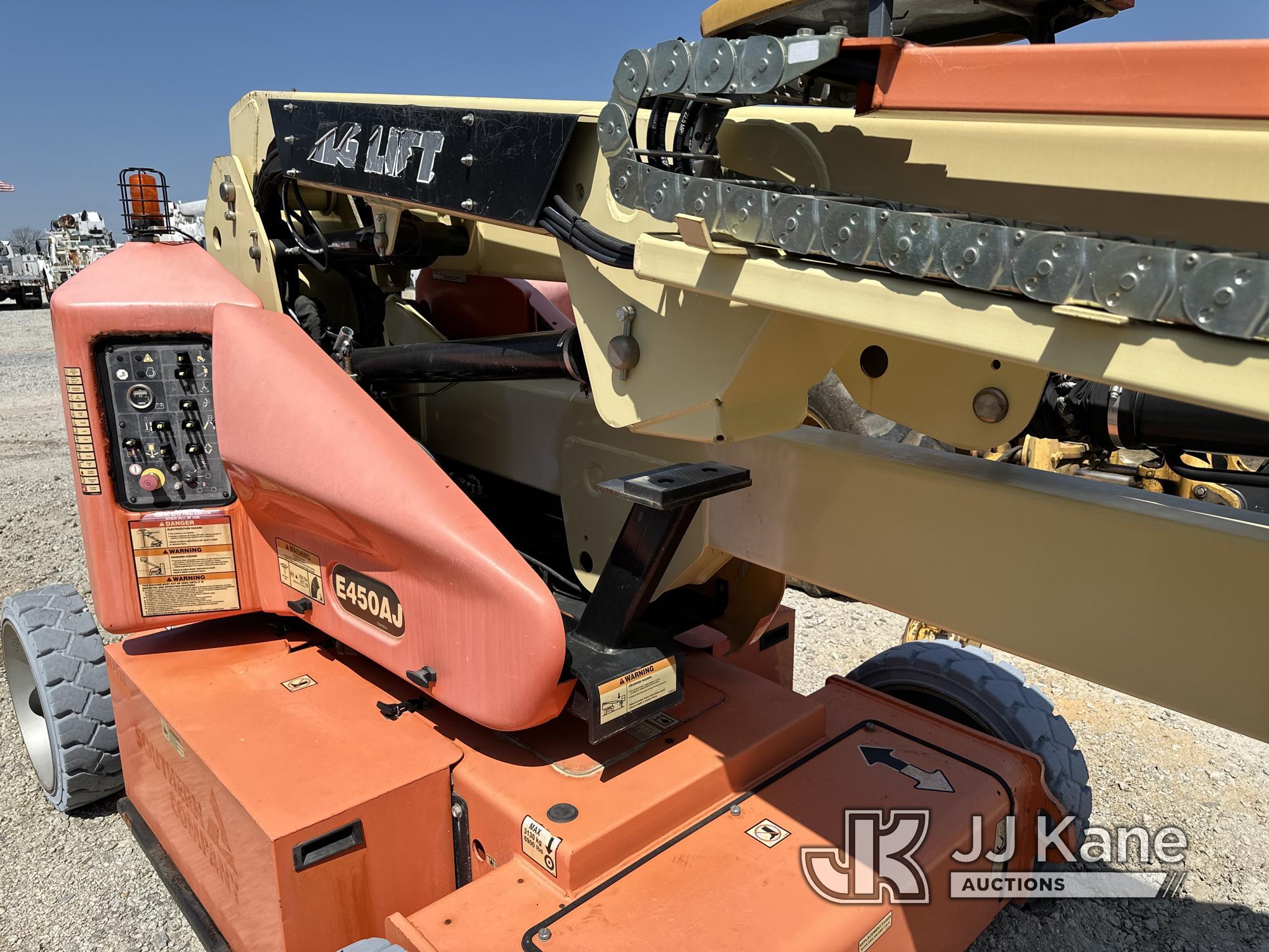 (Villa Rica, GA) 2013 JLG E450AJ Self-Propelled Articulating & Telescopic Manlift, (GA Power Unit) N