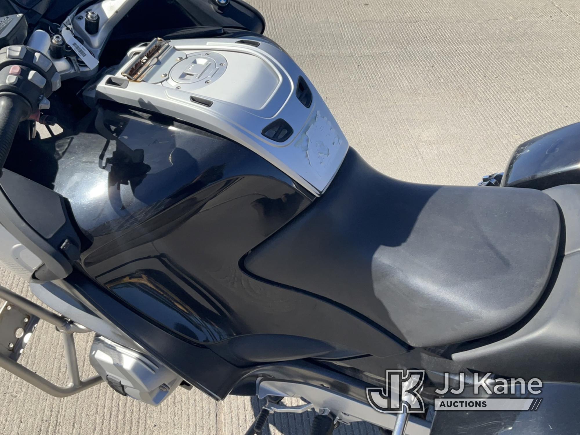 (Dixon, CA) 2014 BMW R1200RT Motorcycle Non Running, No Power