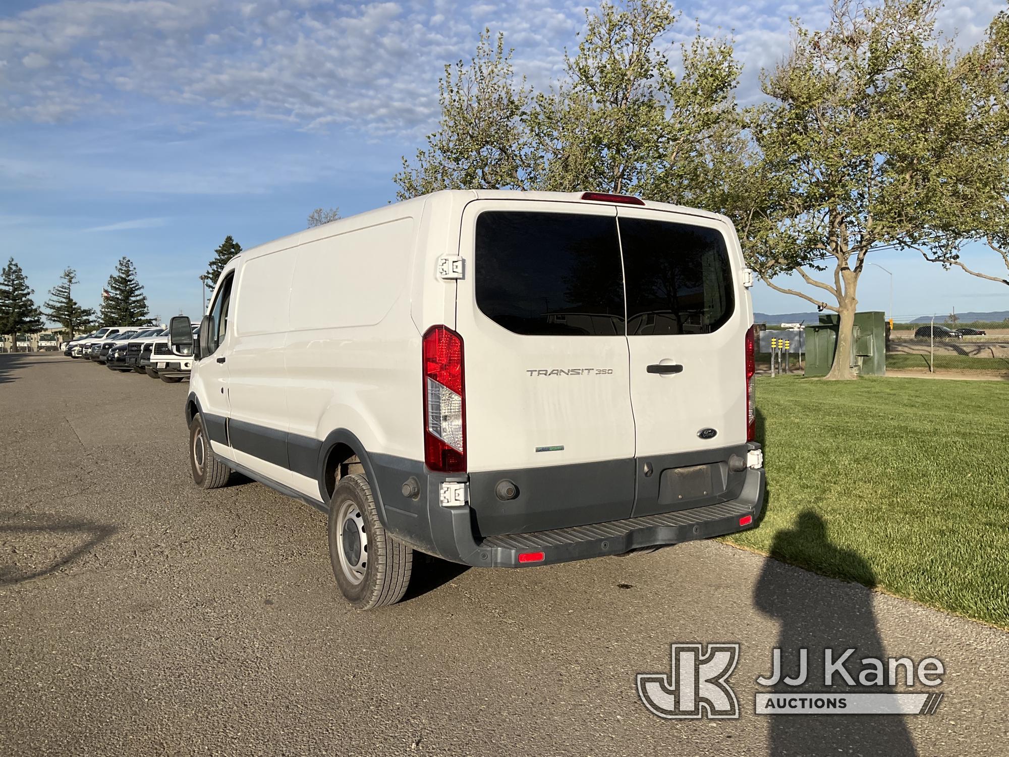 (Dixon, CA) 2016 Ford Transit Cargo Van Runs & Moves