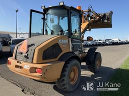 (Dixon, CA) Case 221 E Loader Runs, Moves, & Operates