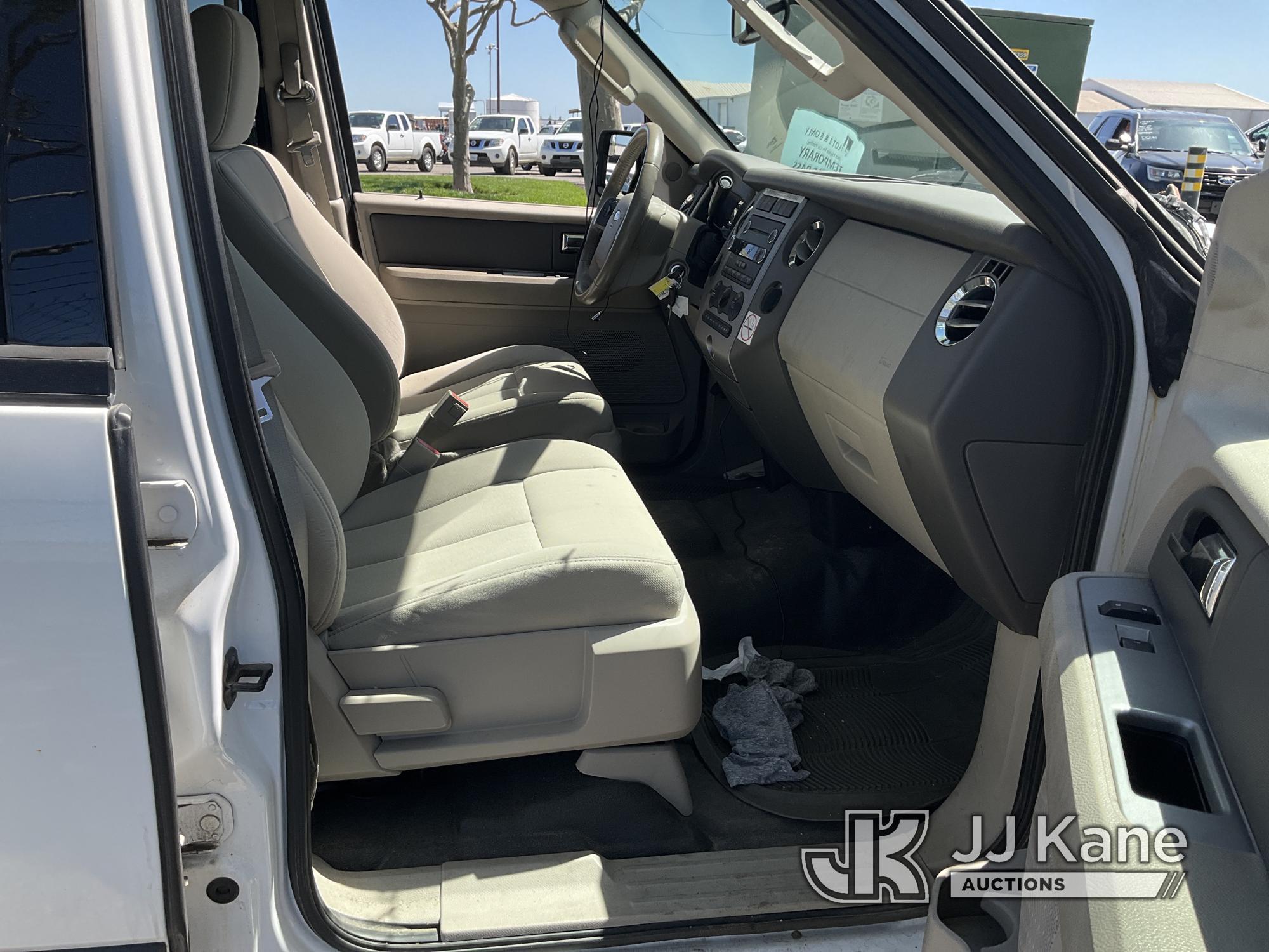 (Dixon, CA) 2014 Ford Expedition 4x4 4-Door Sport Utility Vehicle Runs & Moves) (Driver Window Will