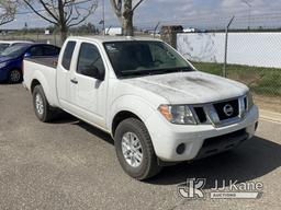 (Dixon, CA) 2016 Nissan Frontier 4x4 Extended-Cab Pickup Truck Runs & Moves)( Body Damage)( Failed D