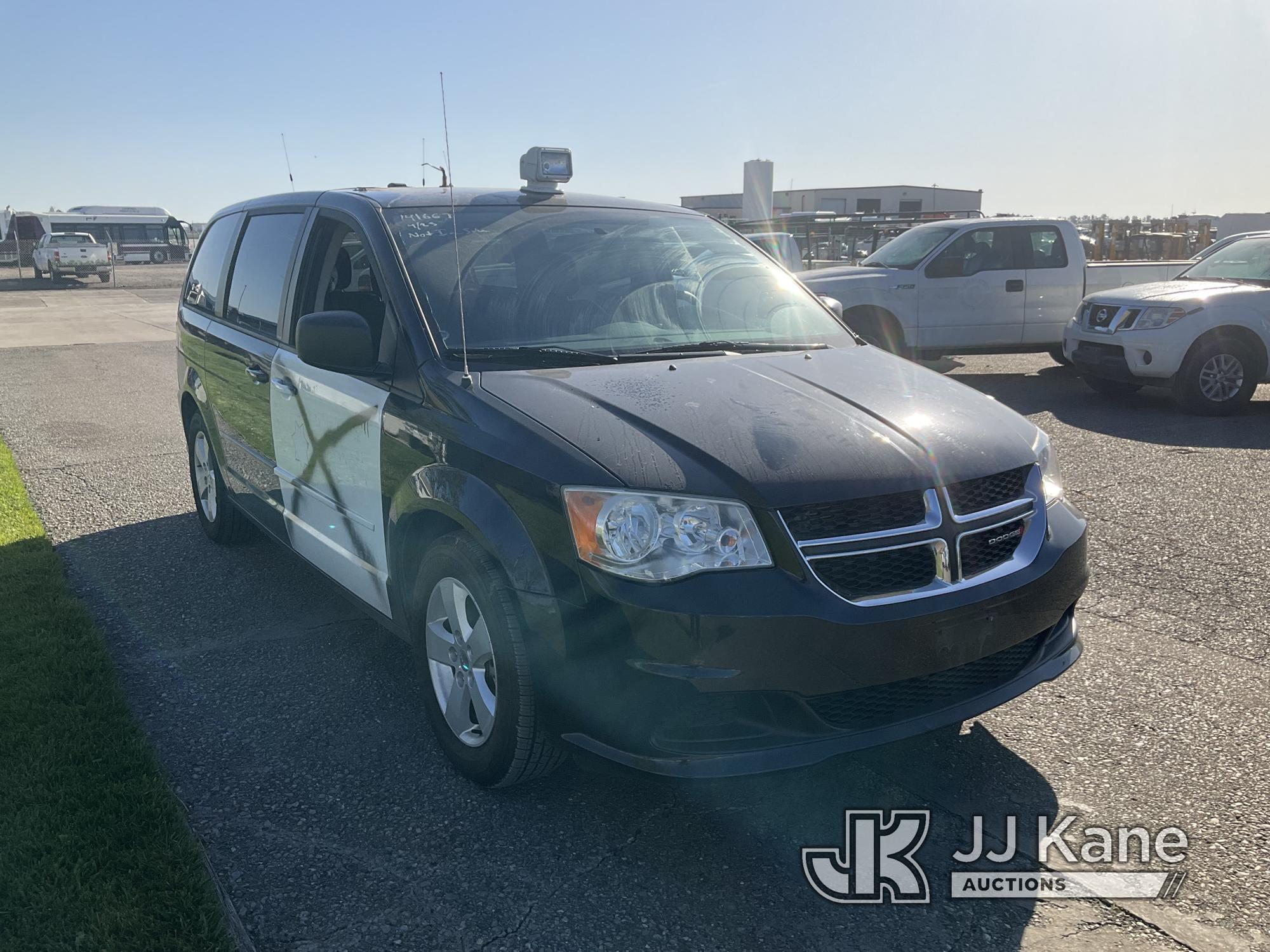 (Dixon, CA) 2013 Dodge Grand Caravan SE Van Runs & Moves