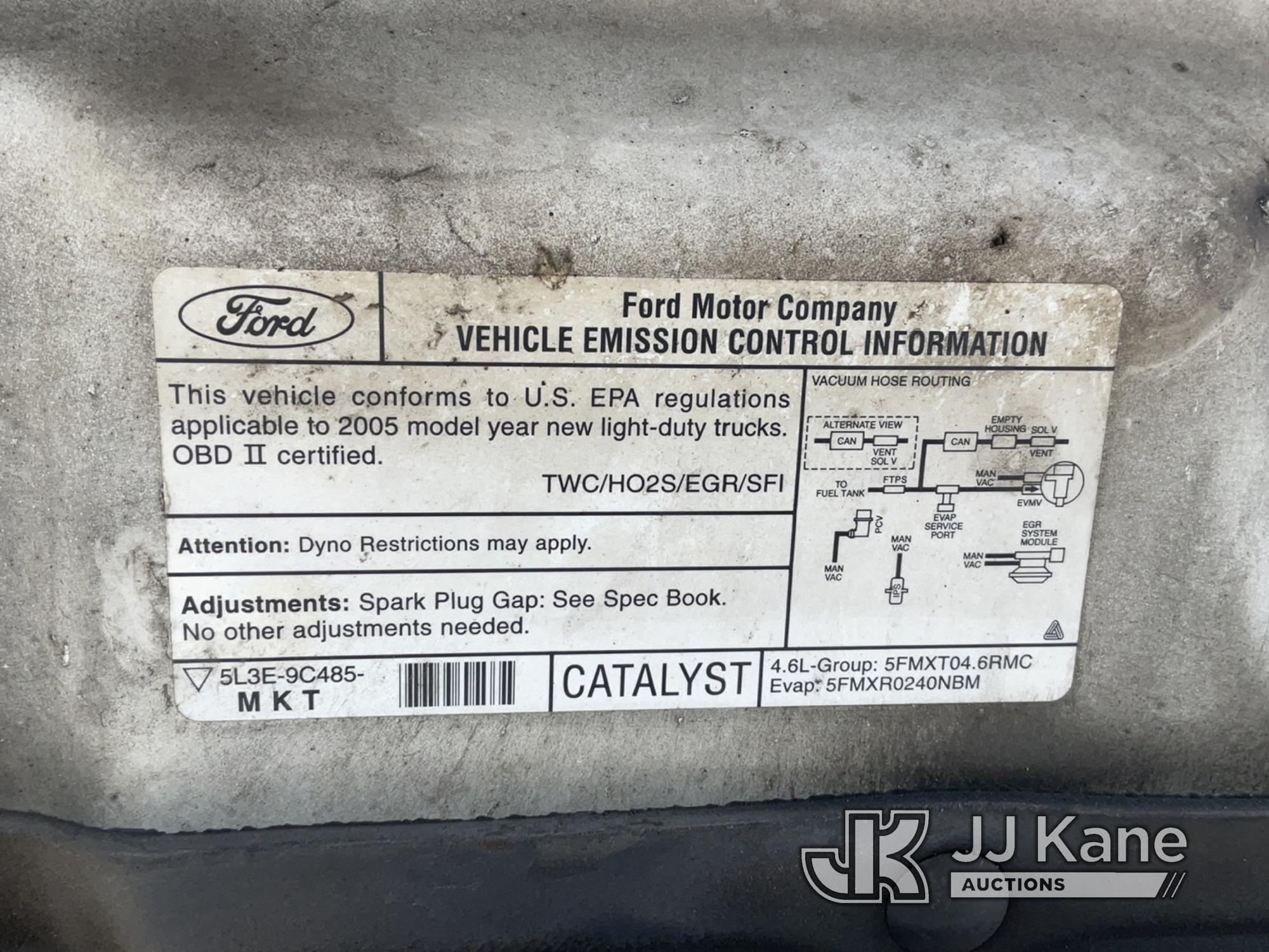 (Dixon, CA) 2005 Ford F150 4x4 Pickup Truck Runs & Moves, Shakes During Acceleration