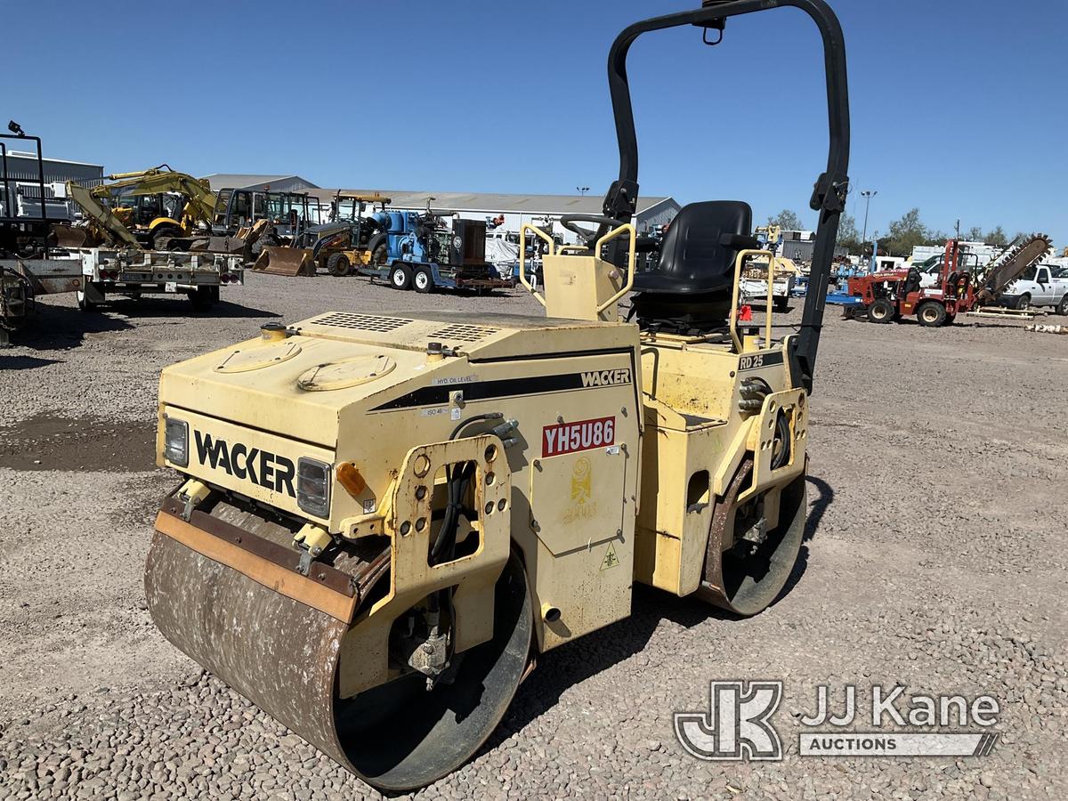 (Dixon, CA) 2000 Wacker RD 25 Double-Drum Roller Runs & Moves