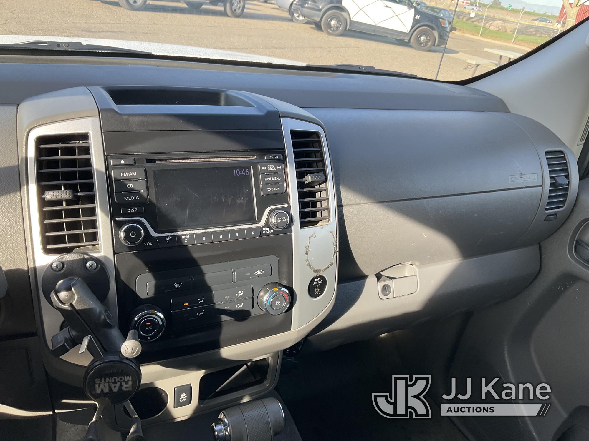 (Dixon, CA) 2017 Nissan Frontier Extended-Cab Pickup Truck Runs & Moves, Engine Monitors