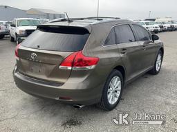 (Dixon, CA) 2011 Toyota Venza 4-Door Sport Utility Vehicle Runs & Moves) (Paint Damage On Front Bump