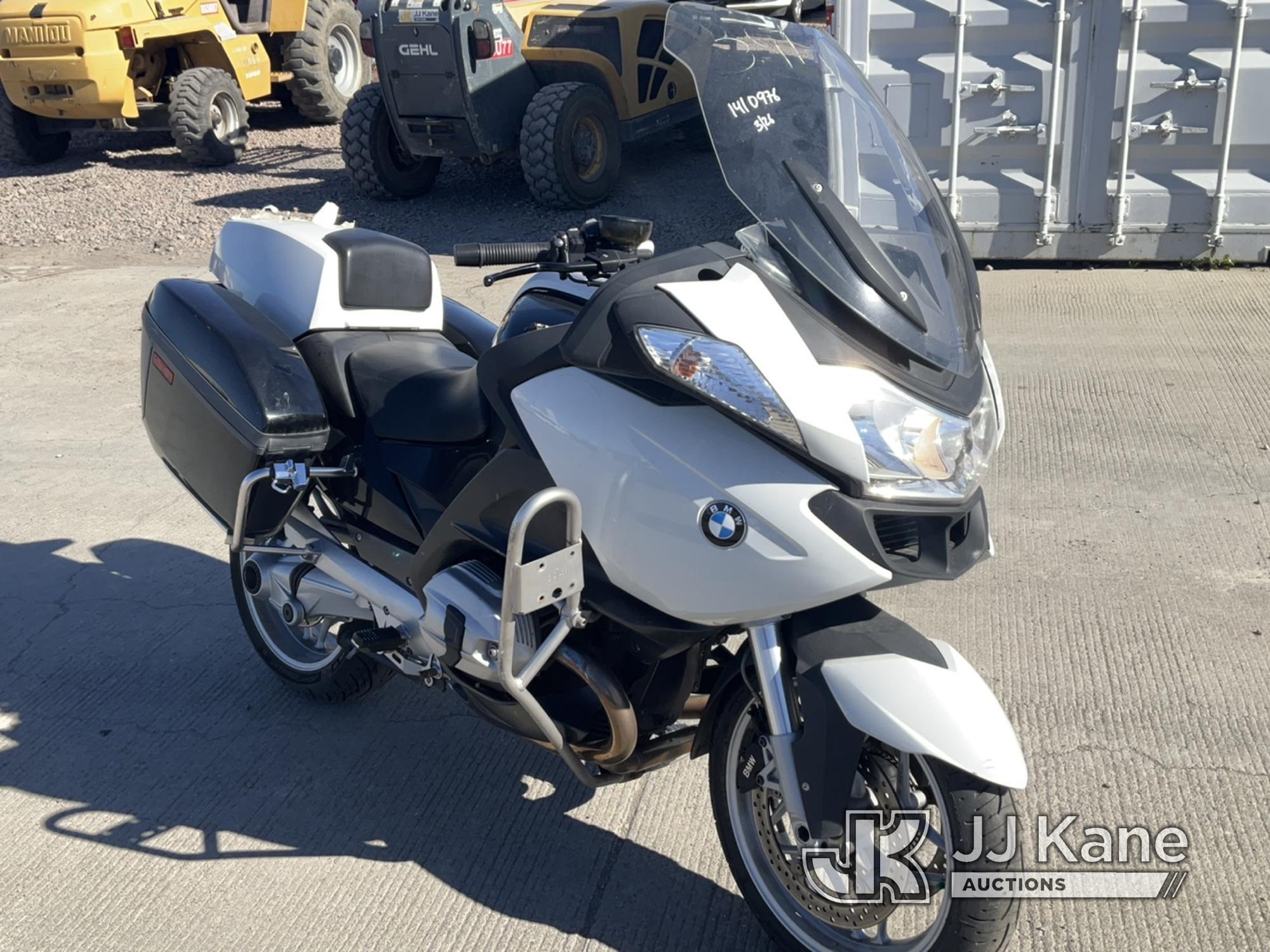 (Dixon, CA) 2014 BMW R1200RT Motorcycle Non Running, No Power