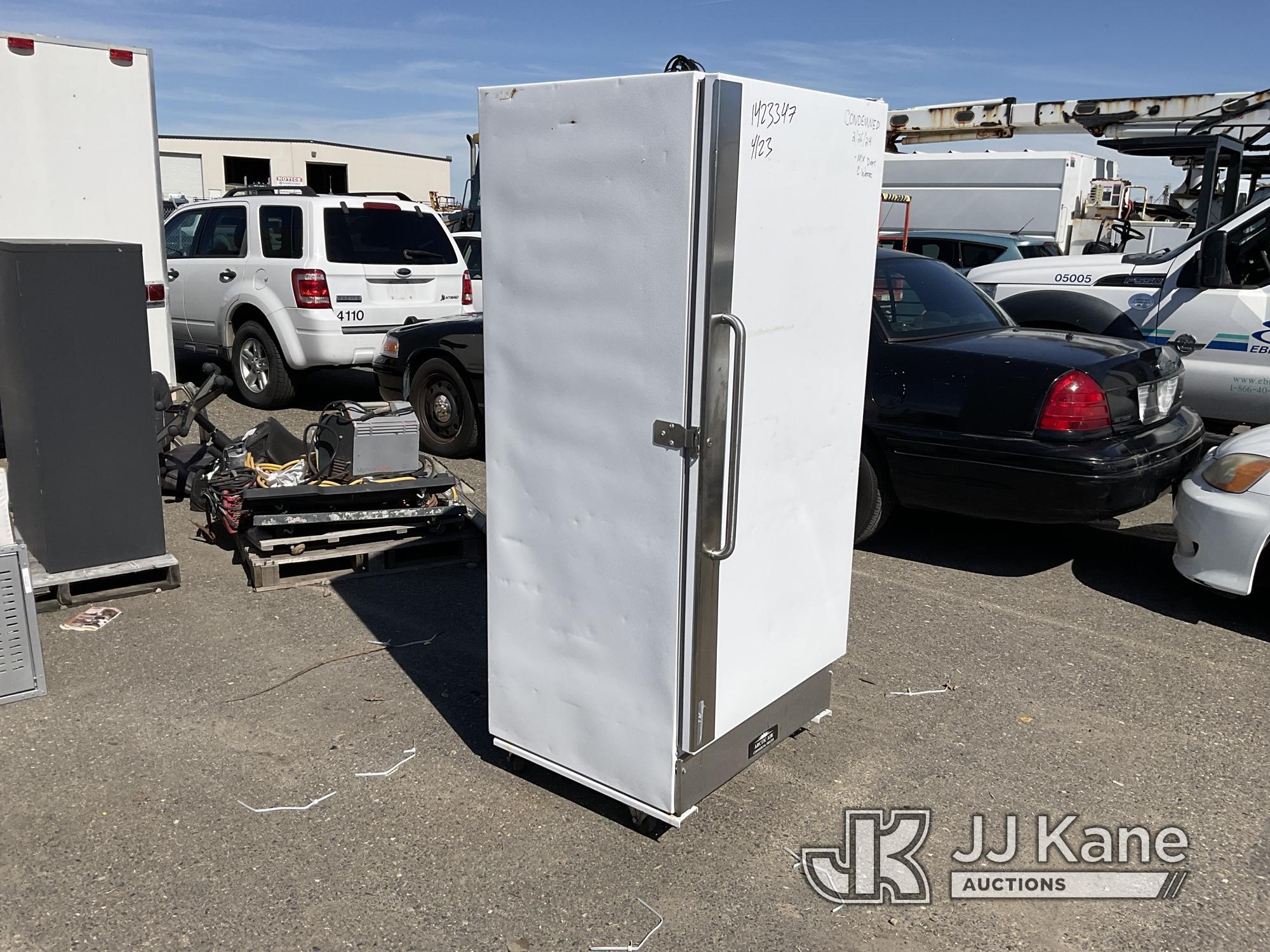 (Dixon, CA) Commercial Freezer (Operating Conditions Unknown) NOTE: This unit is being sold AS IS/WH