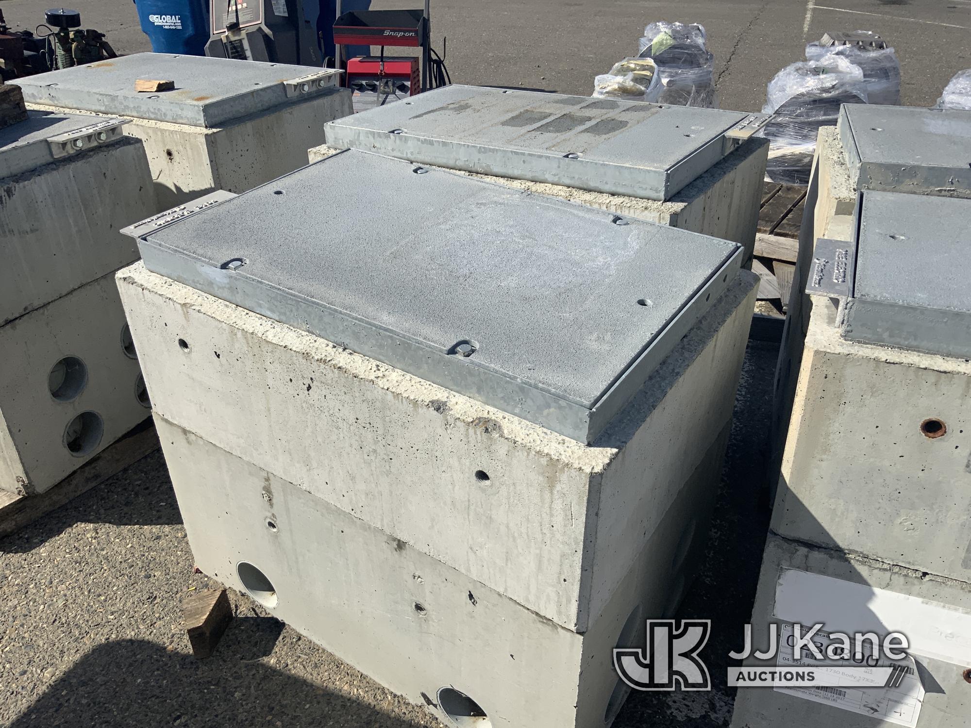 (Dixon, CA) (2) Concrete Utility Vault (Condition Unknown) NOTE: This unit is being sold AS IS/WHERE