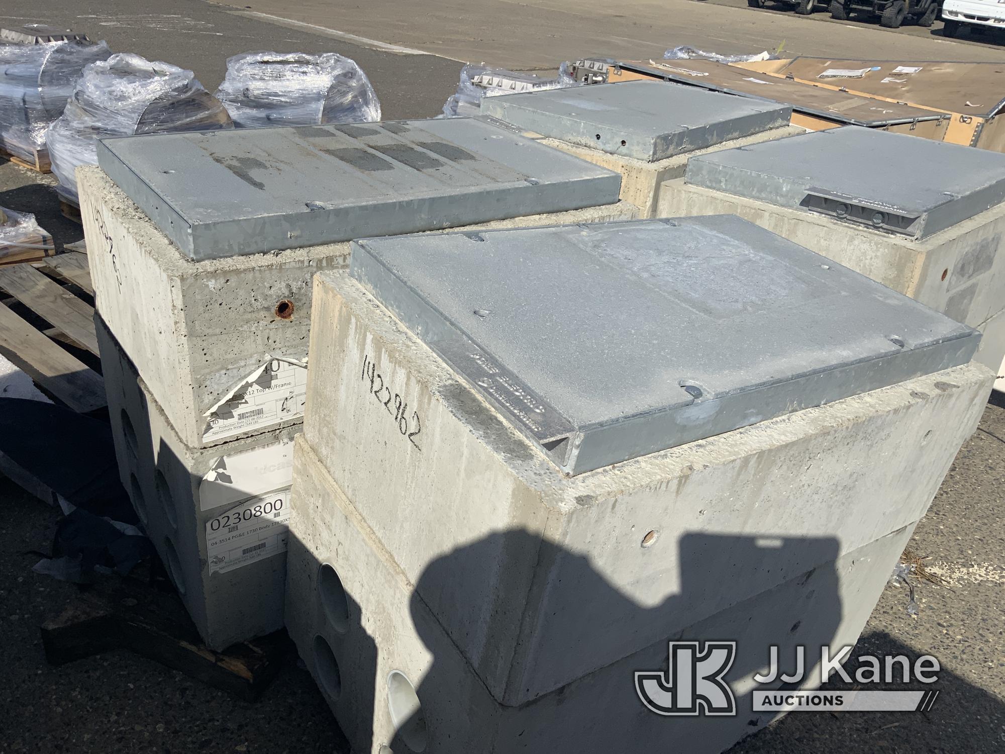 (Dixon, CA) (2) Concrete Utility Vault (Condition Unknown) NOTE: This unit is being sold AS IS/WHERE