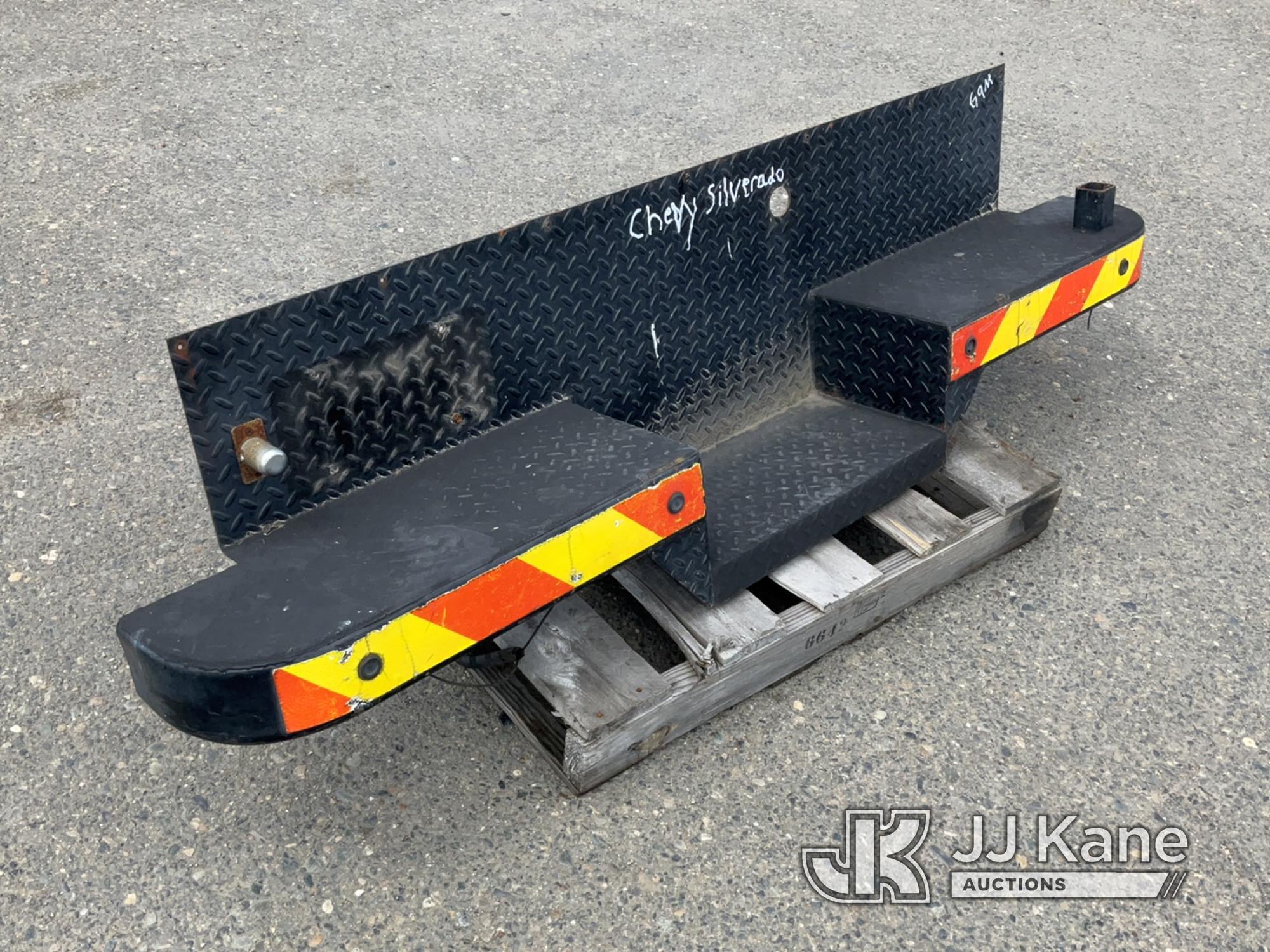 (Dixon, CA) Heavy Duty Rear Bumper For Chevy Silverado (Worn) NOTE: This unit is being sold AS IS/WH