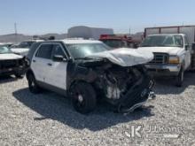 2018 Ford Explorer AWD Police Interceptor Dealers Only, Wrecked, Towed In, No Console, Airbags Deplo