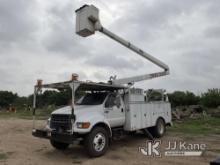 HiRanger 5FC-55, Bucket mounted behind cab on 2002 Ford F750 Utility Truck Runs, Moves & Upper Opera