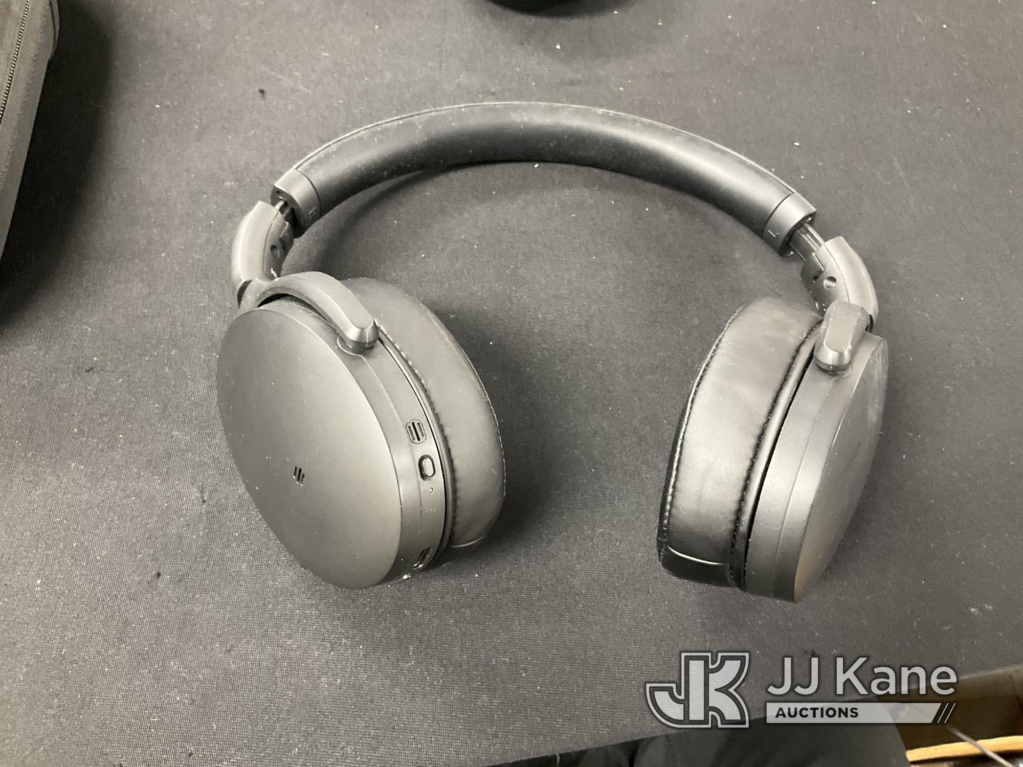 (Jurupa Valley, CA) Headphones Used