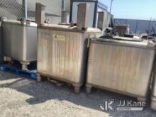 (Jurupa Valley, CA) 3 Clawson Sodium Containers (Used) NOTE: This unit is being sold AS IS/WHERE IS