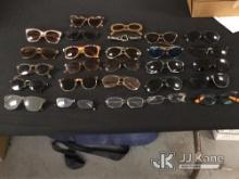 (Jurupa Valley, CA) Sunglasses | authenticity unknown (Used ) NOTE: This unit is being sold AS IS/WH