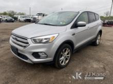 2019 Ford Escape 4x4 4-Door Sport Utility Vehicle Runs & Moves, Body & Rust Damage, Not Charging, Mu