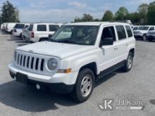 2016 Jeep Patriot 4x4 4-Door Sport Utility Vehicle Runs & Moves) (Only Runs On Jump Pack, Drivetrain