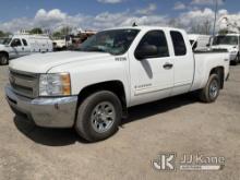 2013 Chevrolet Silverado 1500 4x4 Extended-Cab Pickup Truck Runs & Moves, Body & Rust Damage