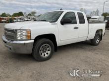 2012 Chevrolet Silverado 1500 4x4 Extended-Cab Pickup Truck Runs & Moves, Body & Rust Damage